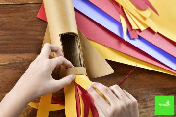 como fazer foguete de papel