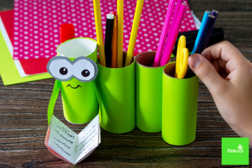 porta-lápis com rolo de papel